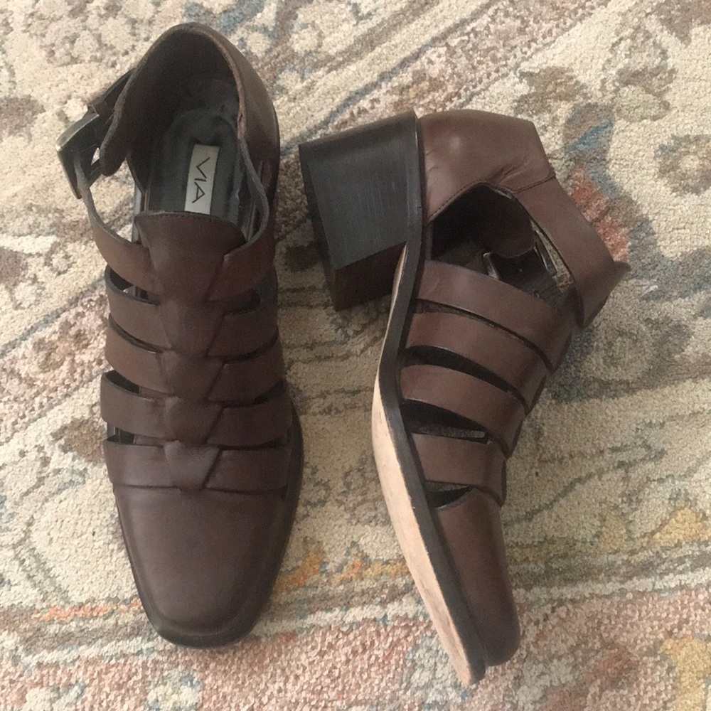 Vintage Italian Via Spiga Leather Heels